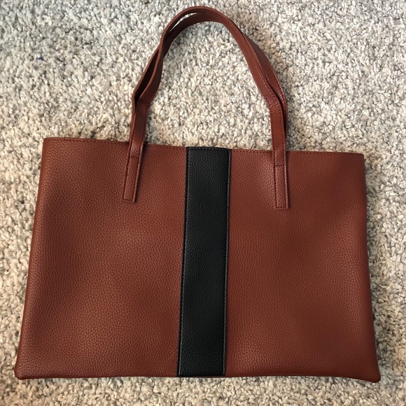 Vince Camuto Tote - Picture 2 of 3